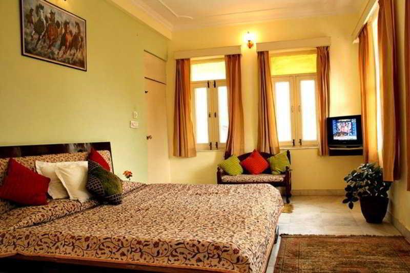 Jaipur Darbar Ξενοδοχείο Εξωτερικό φωτογραφία